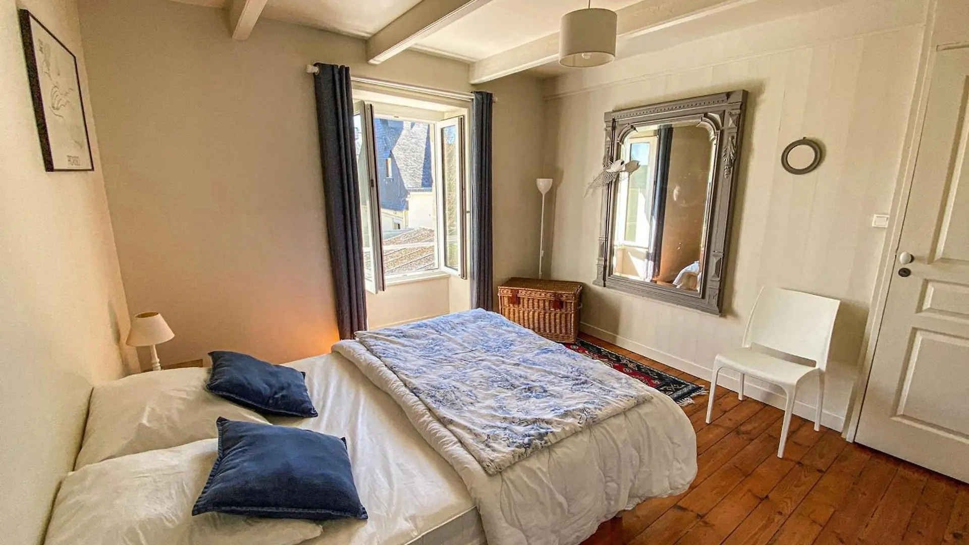 Etel - Maison Renovee 4 Pers. Avec Jardin, Terrasse Et Parking - Fr-1-479-214 0*,  Fransa